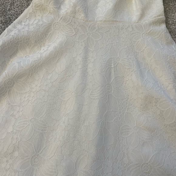 Lulu’s White Lace Mini Dress New - Picture 3 of 3